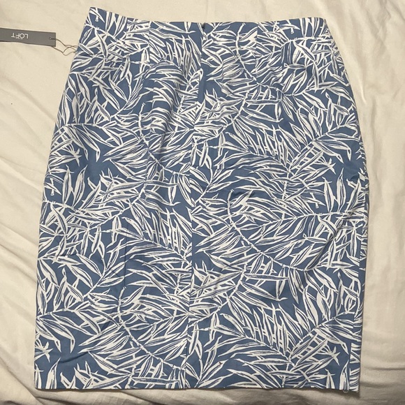 Loft Pencil Skirt - Picture 2 of 5